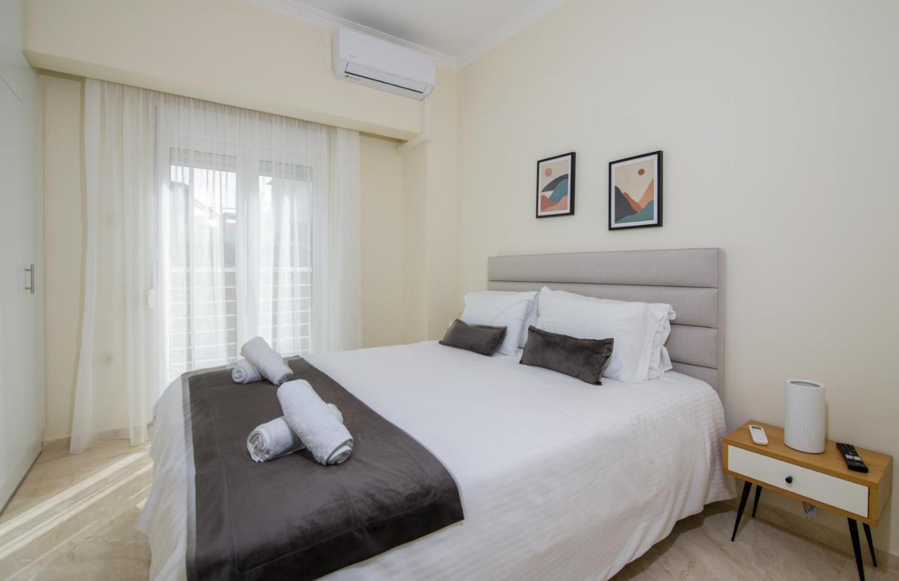 Center Manolia Dream 3 Bedroom Apartment 100M Away From The Beach Khania Eksteriør bilde