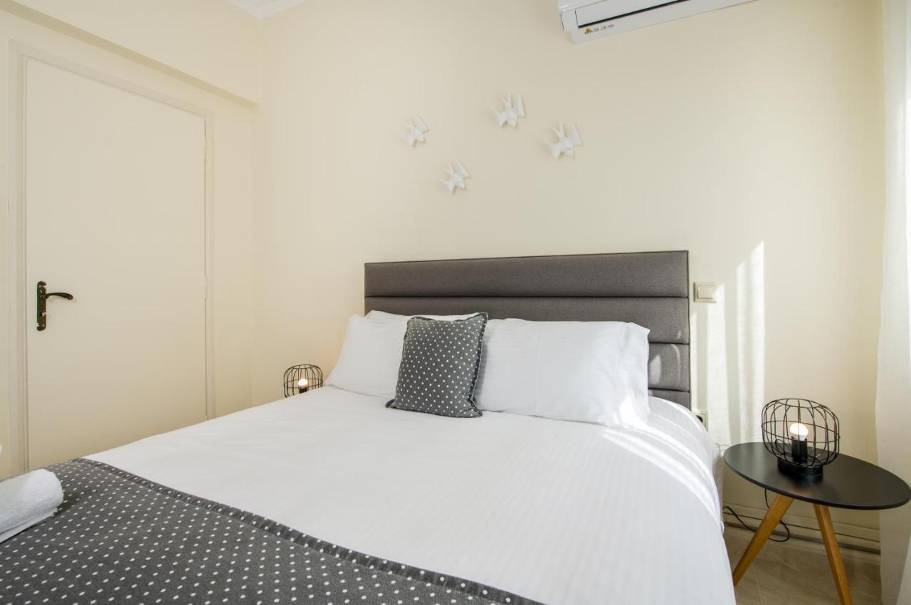 Center Manolia Dream 3 Bedroom Apartment 100M Away From The Beach Khania Eksteriør bilde