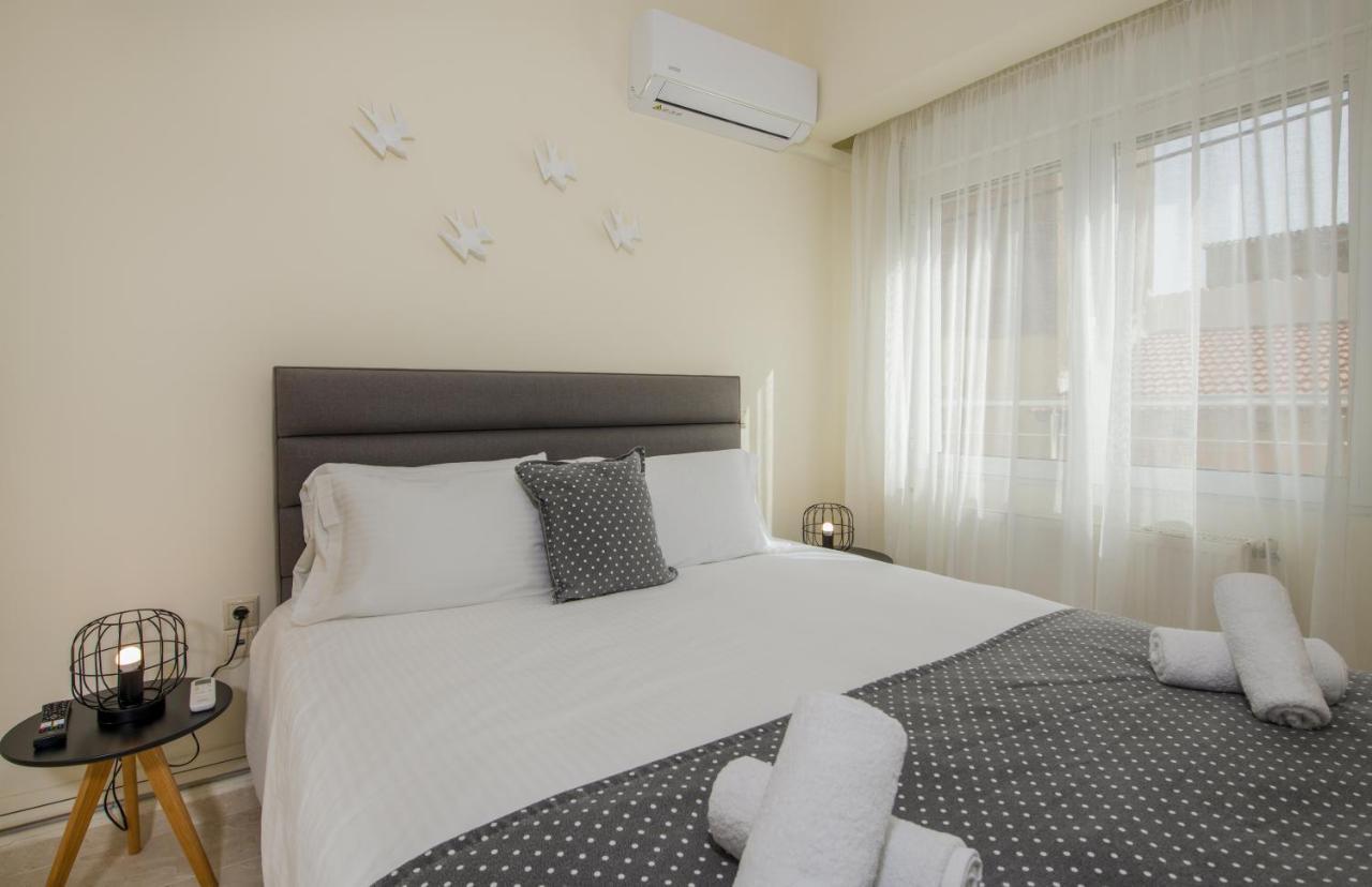 Center Manolia Dream 3 Bedroom Apartment 100M Away From The Beach Khania Eksteriør bilde