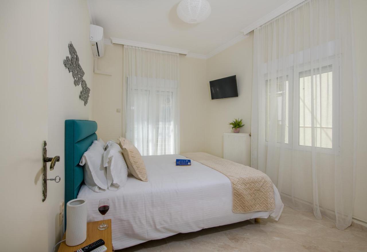 Center Manolia Dream 3 Bedroom Apartment 100M Away From The Beach Khania Eksteriør bilde